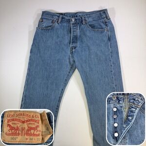 Levis 501 Jeans Mens 34x32 Light Wash Button Fly Original Fit